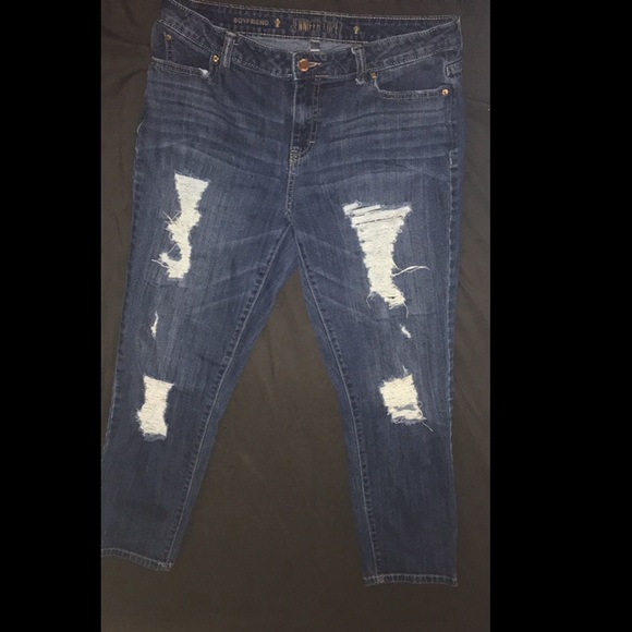 Dark blue boyfriend ripped jeans women’s size 8 - Picture 1 of 4